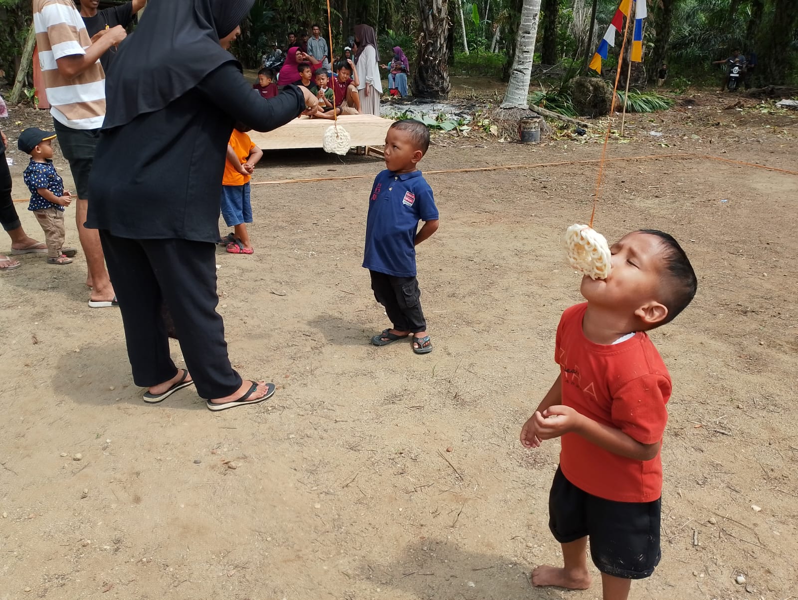 Meriahnya Lomba Agustusan Di RT Selawe