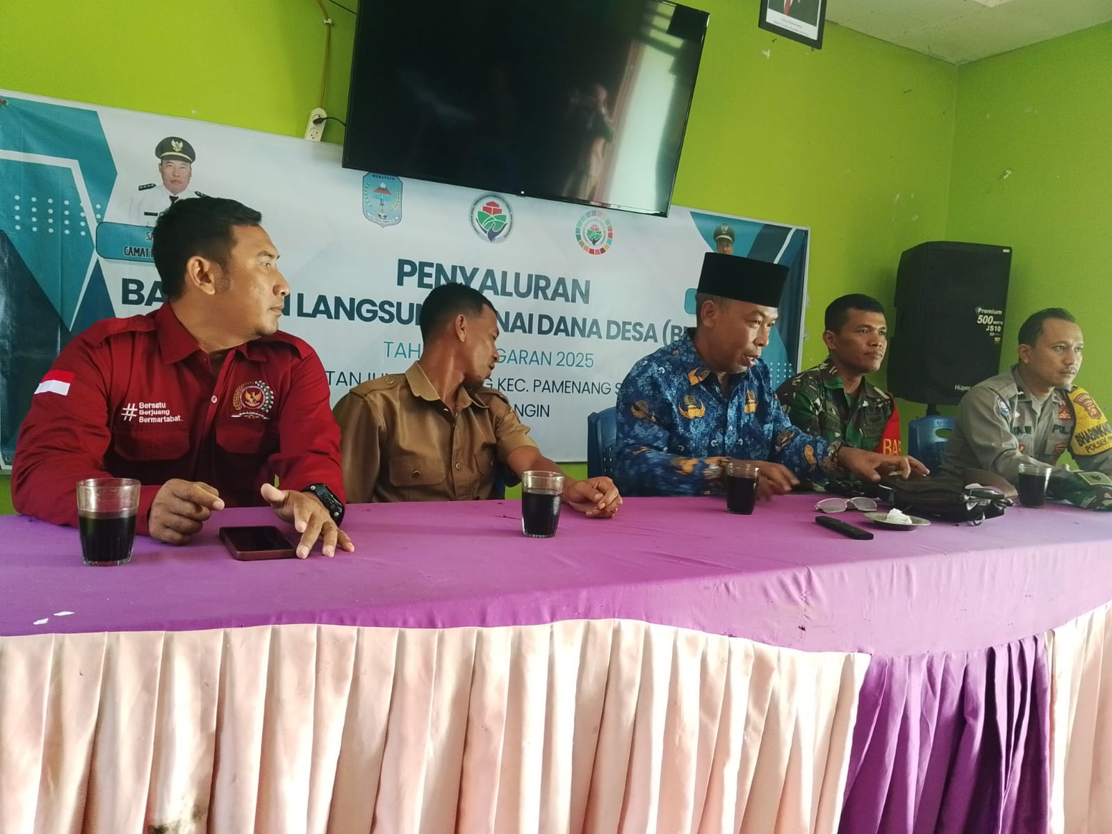 Pemdes Tanjung Benuang,Salurkan BLT Selama Enam Bulan