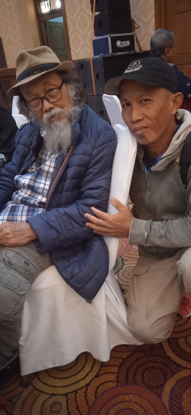 Catatan dari pojok TIM; dua presiden itu bertemu di Cikini