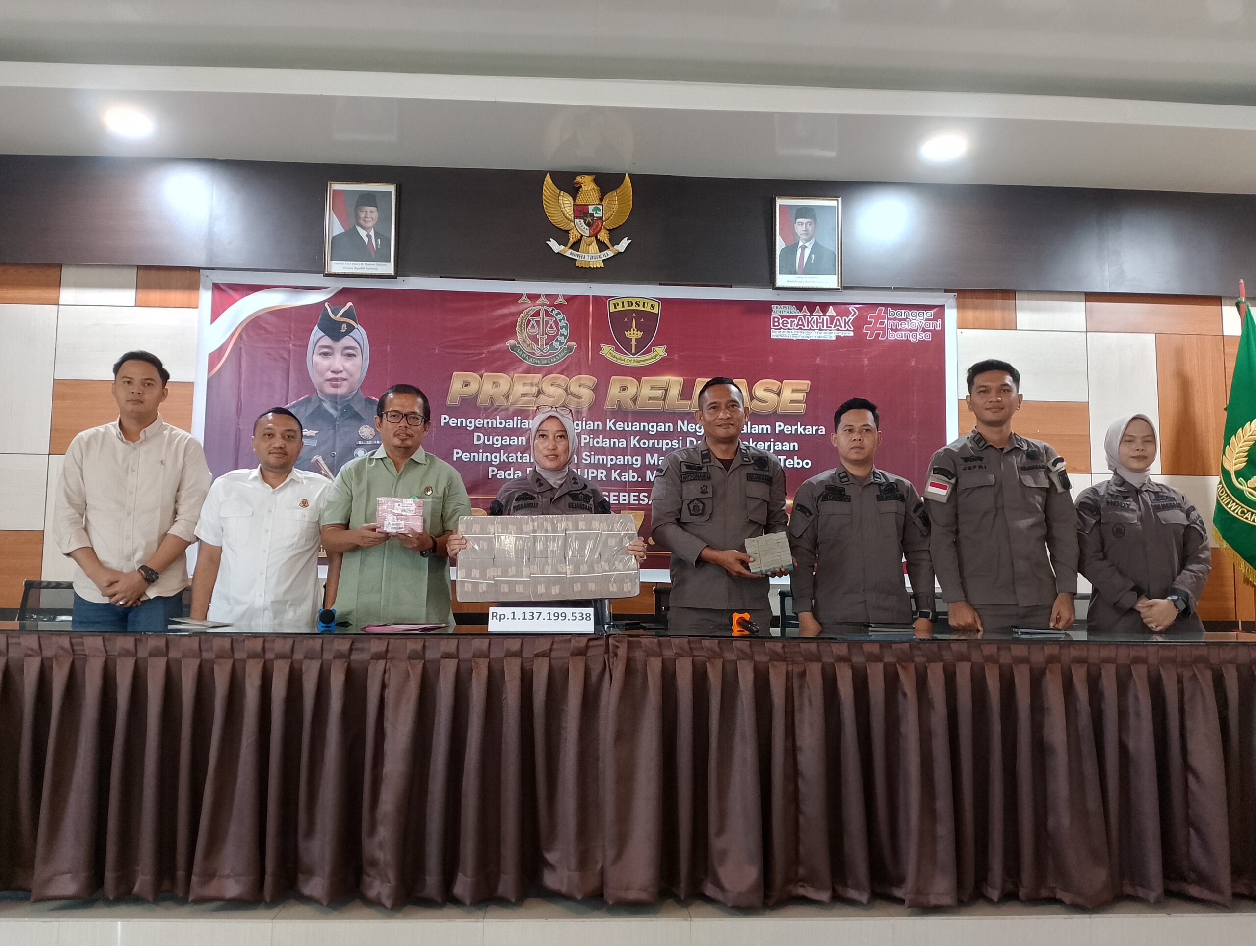 Operasi Senyap Kejari Merangin,Berhasil Amankan Uang 1 M  Lebih Dari PT MKS 